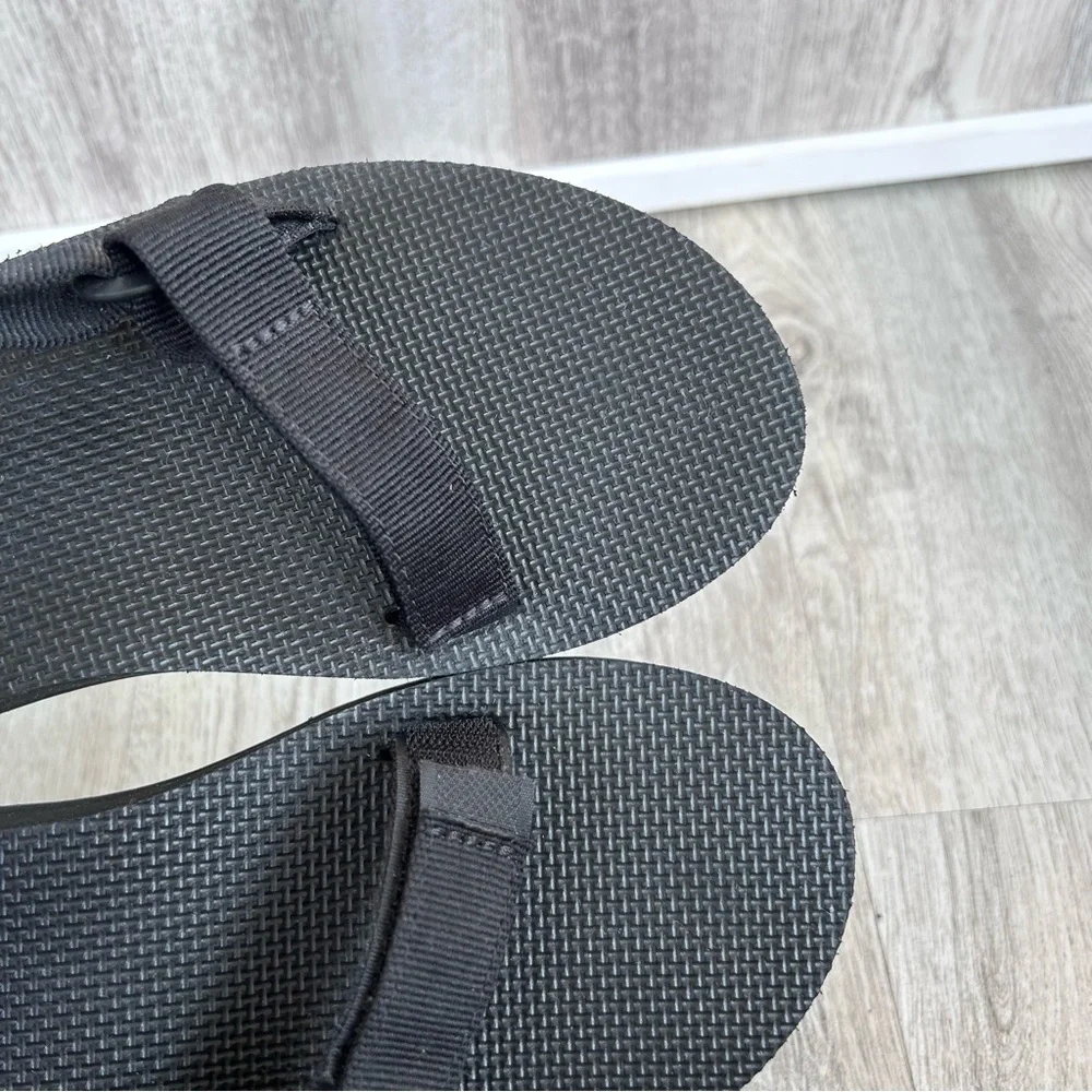 Teva Midform Universal Sandals Womens Size 10 Black Strappy Minimalist platform - Picture 8 of 10